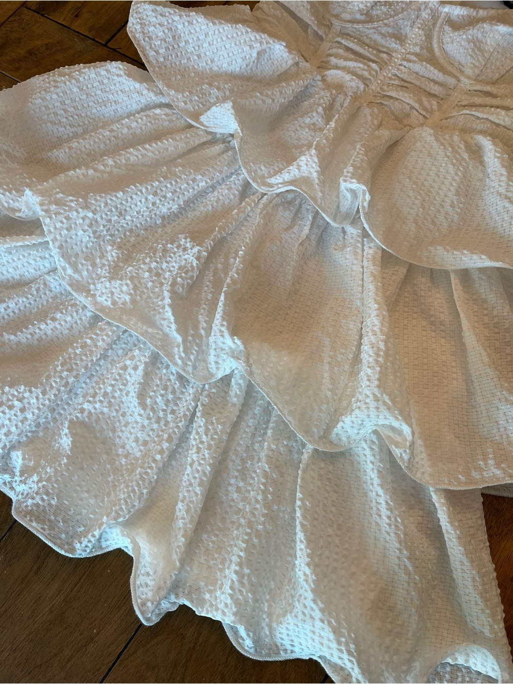 White Puff-Sleeve Tiered Mini Dress size 2 - Picture 13 of 13